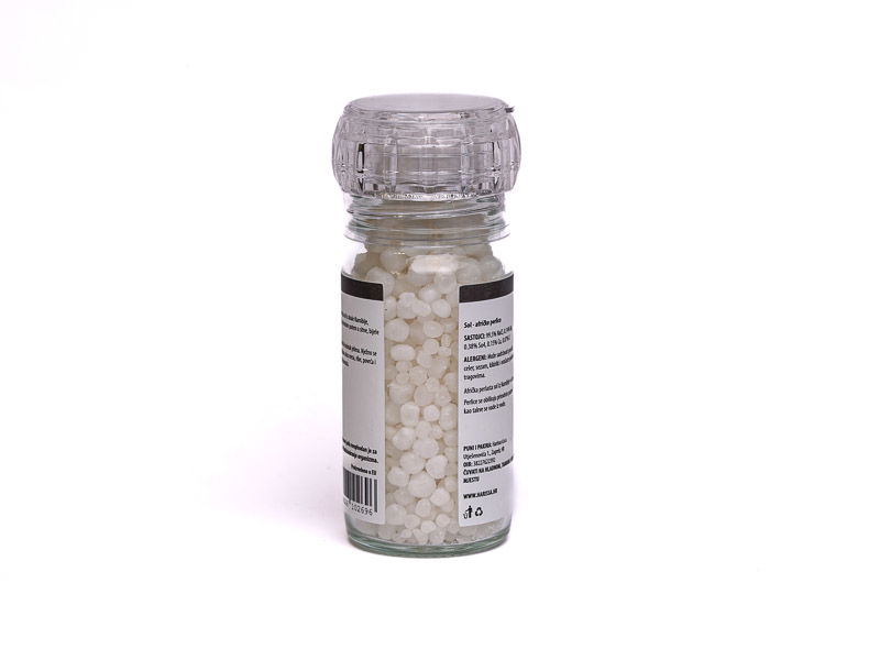 Afrička perlasta sol u mlincu.jpg